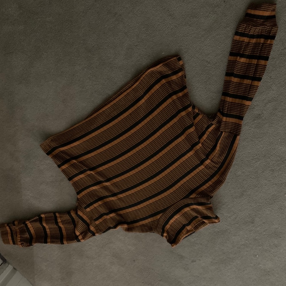 Orange and black stripe cropped turtleneck